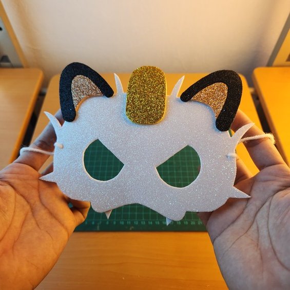 Mehow Mask Meowth
